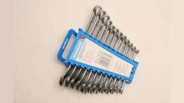 Good deals spanner set